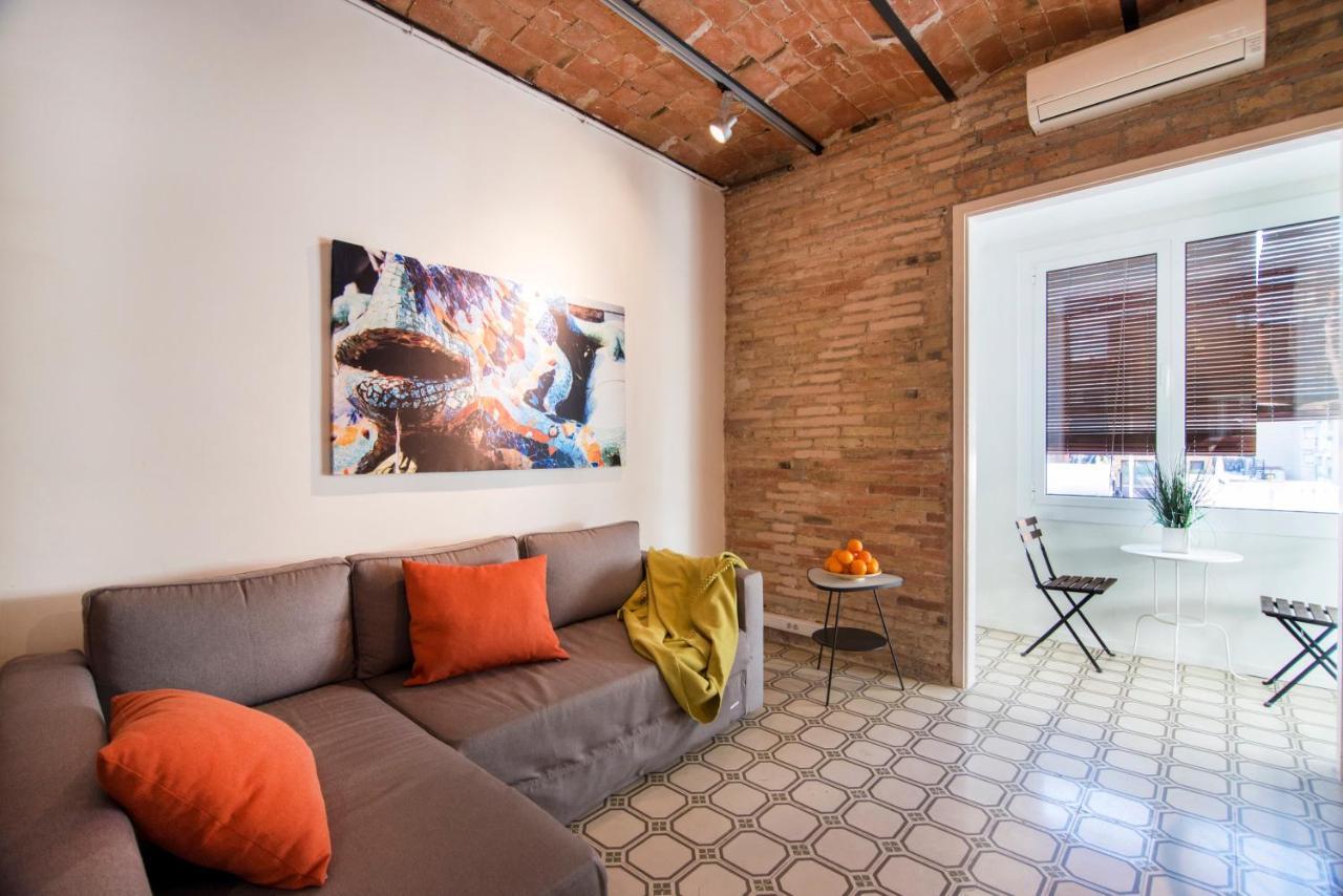 Happy People Gaudi Sant Pau Apartments Barcelona Room photo